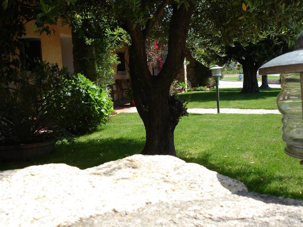 Hotel Villa Gemella Baja Sardinia Luaran gambar
